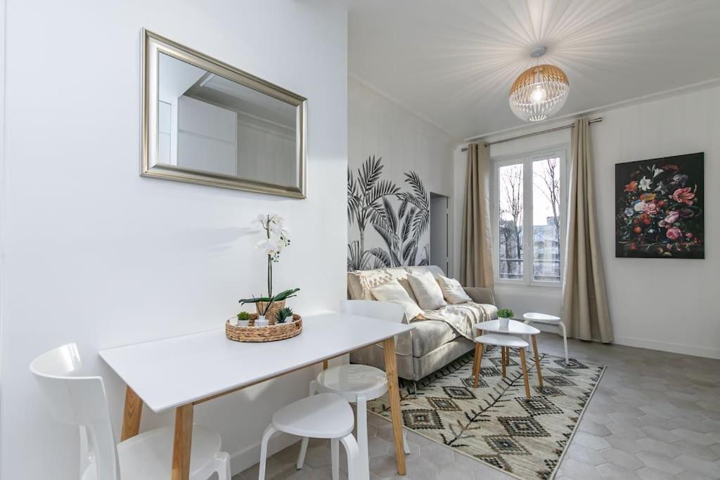 Mba Splendide Appart - Le Raincy - Banlieue Paris ヴィルモンブル エクステリア 写真